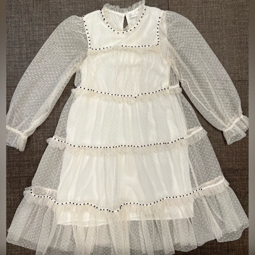Zara tulle dress size 9 midi, great condition
